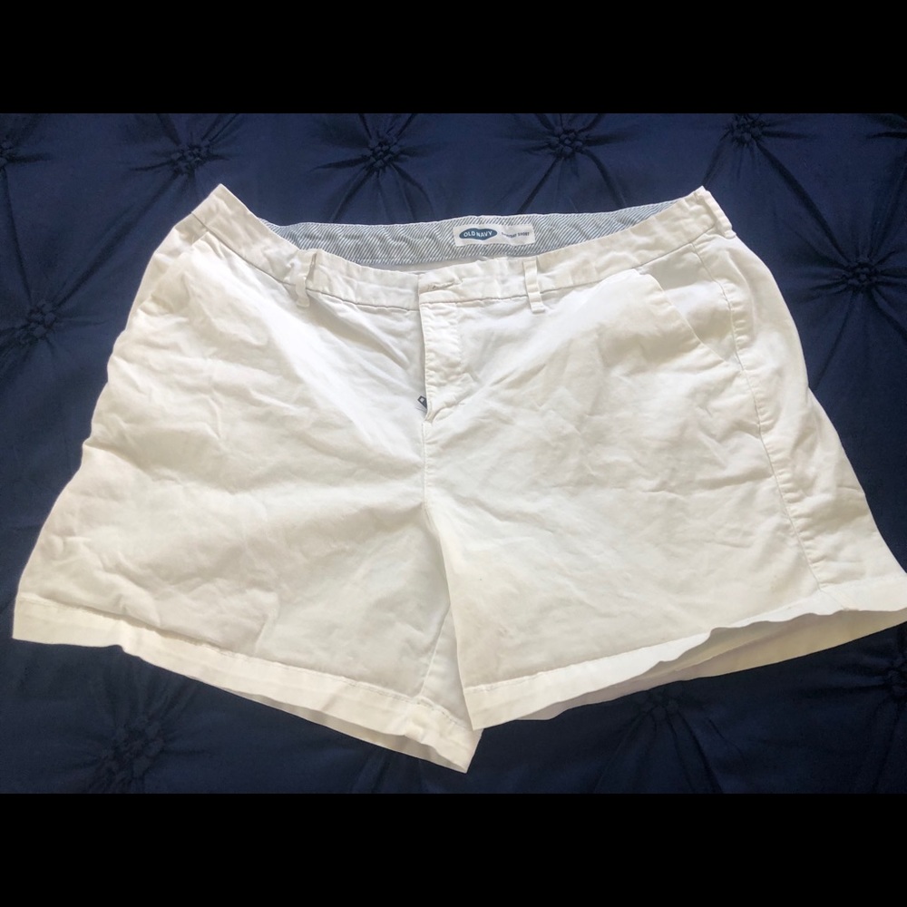 Old navy everyday shorts